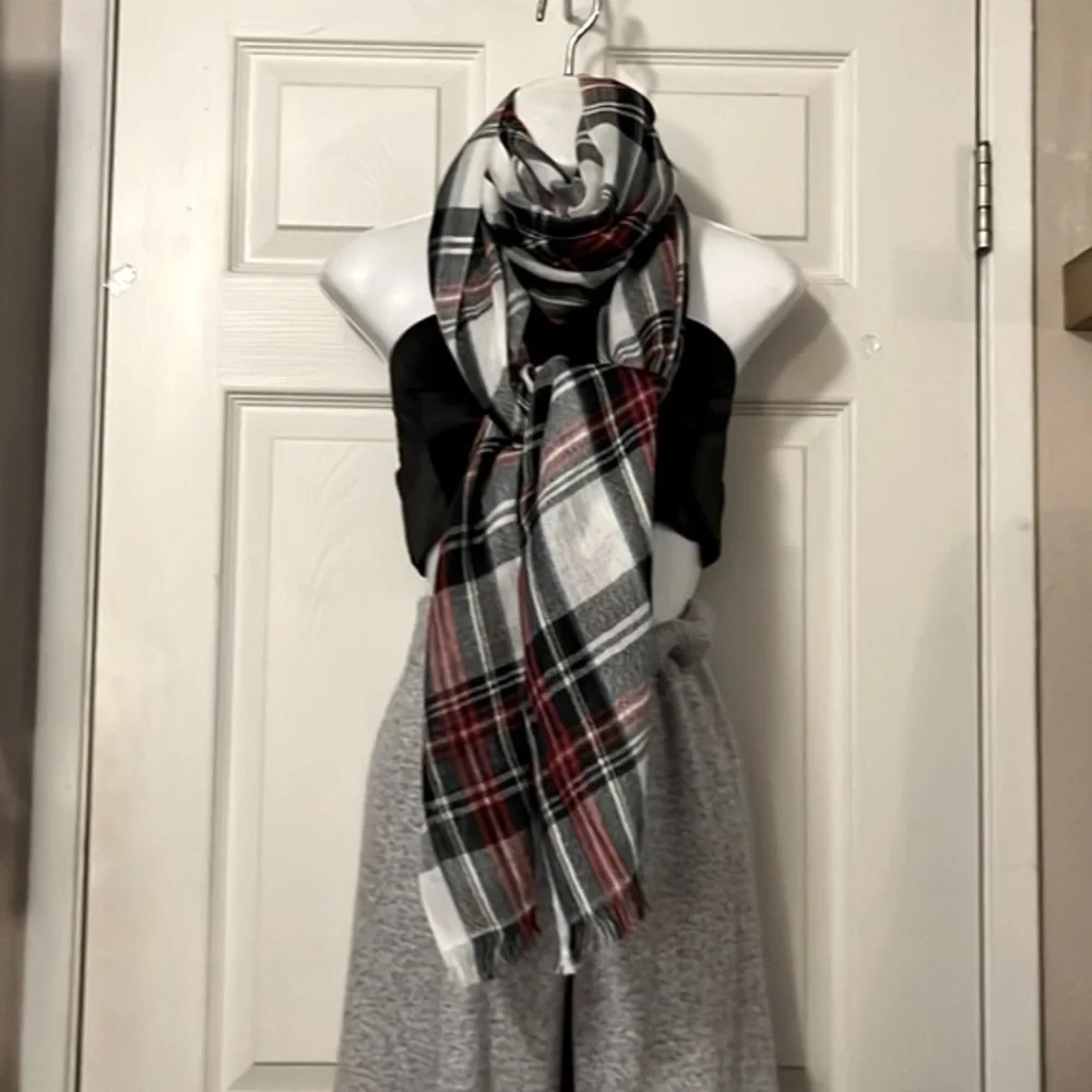 Naturally Knotty Red Black White & Blue Tartan Plaid Scarf Shawl Coverup